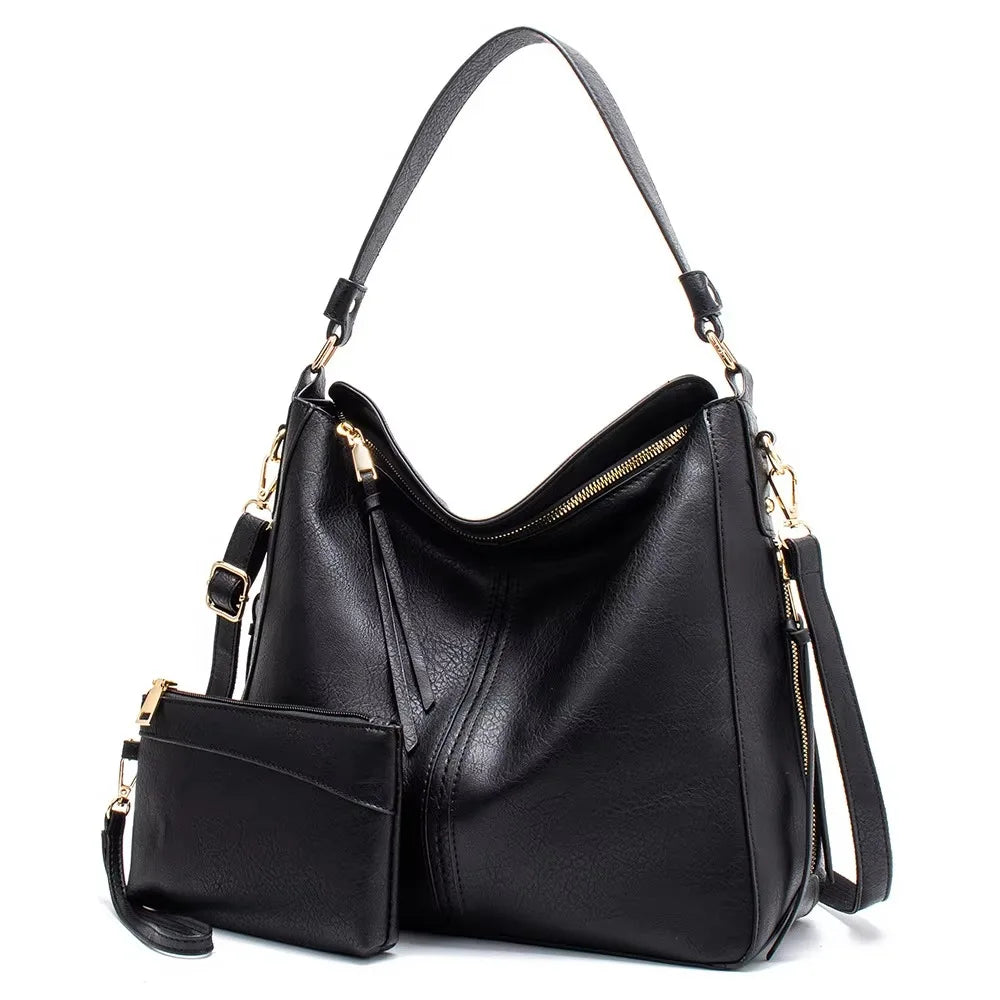 EVERYDAY LEATHER TOTE + FREE POUCH