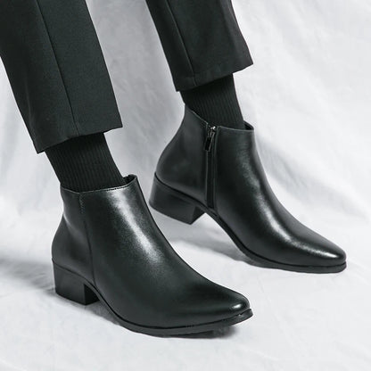 CLASSIC CHELSEA BOOTS