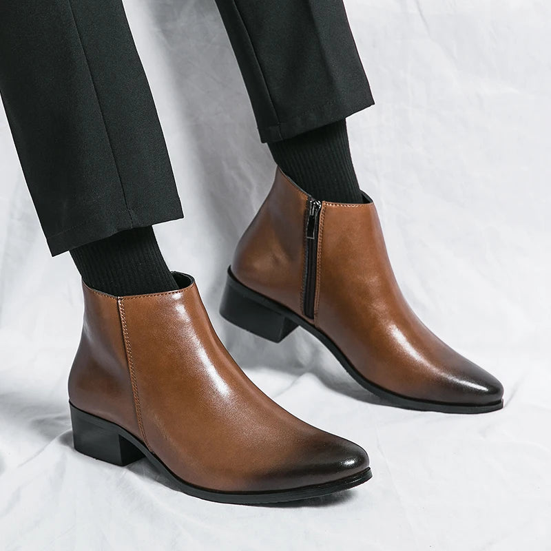 CLASSIC CHELSEA BOOTS